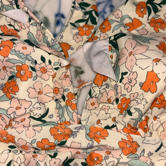 Floral Keyhole Women's One Piece Swimsuit - Picture 5 of 6